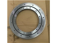 交叉滾子轉盤軸承-外齒型